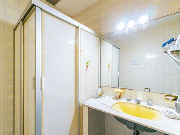 CASA VENTA LA FLORIDA 2 DORMITORIOS PLANTA ALTA