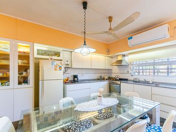 CASA VENTA LA FLORIDA 2 DORMITORIOS PLANTA ALTA