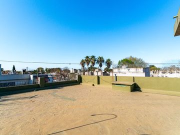 CASA VENTA LA FLORIDA 2 DORMITORIOS PLANTA ALTA