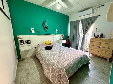 CASA PH PASILLO EN VENTA 2 AMBIENTES CON PATIO