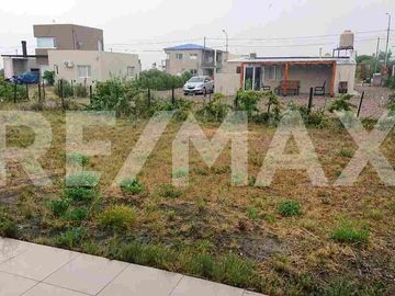 VENDO CASA EN BARRIO PLAYA SERENA DE LAS GRUTAS