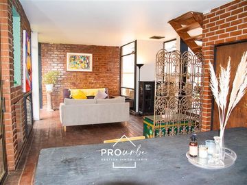 Casa en Venta en Manquehue Sur / Hernando de Magallanes