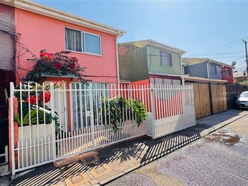 Casa en Venta en VILLA LO MARCOLETA, QUILICURA