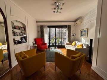 Venta 4 ambientes Recoleta Impecable