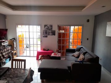 Casa en Venta 3 ambientes Villa Luzuriaga Patio