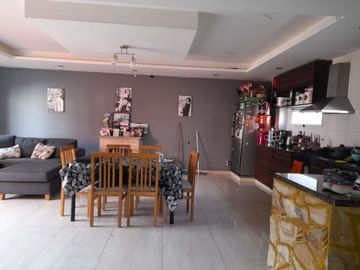 Casa en Venta 3 ambientes Villa Luzuriaga Patio