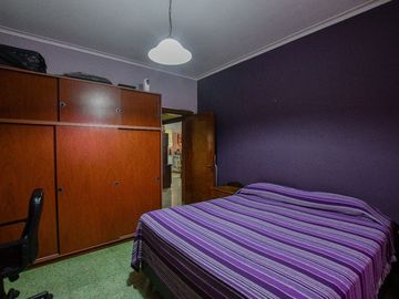 Casa VENTA en La Plata 2 dormitorios LOTE 10X40