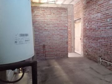 VENTA DUPLEX 3 DORM + TALLER/DEPOSITO B LA DOLFINA