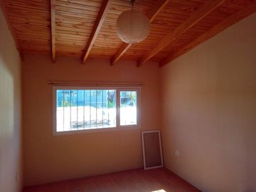 VENTA DUPLEX 3 DORM + TALLER/DEPOSITO B LA DOLFINA