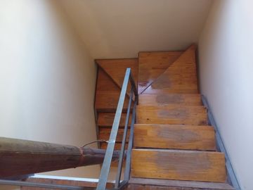 VENTA DUPLEX 3 DORM + TALLER/DEPOSITO B LA DOLFINA