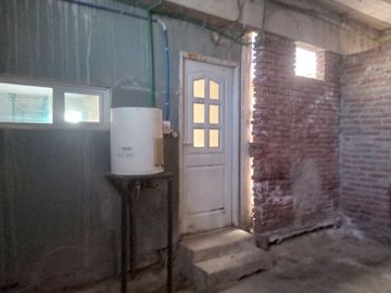 VENTA DUPLEX 3 DORM + TALLER/DEPOSITO B LA DOLFINA