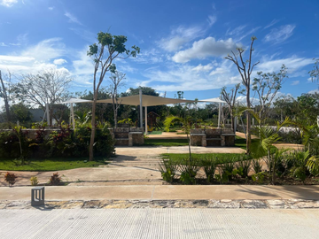 Terrenos Residenciales dentro de Privada, Temozón Norte, Mérida Yucatán