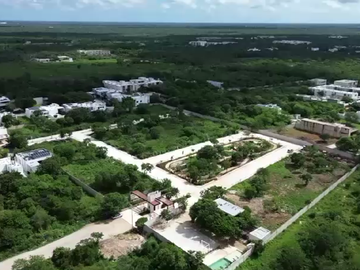 Terrenos Residenciales dentro de Privada, Temozón Norte, Mérida Yucatán