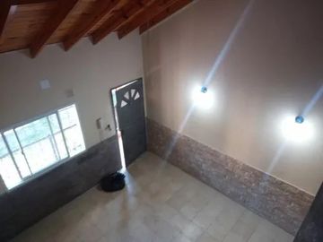 Departamento en venta - 2 Dormitorios 1 Baño - Cochera - 56Mts2 - San Miguel