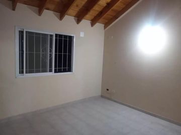 Departamento en venta - 2 Dormitorios 1 Baño - Cochera - 56Mts2 - San Miguel