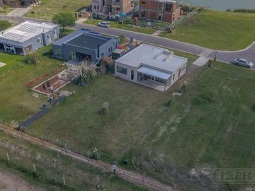 OPORTUNIDAD VENTA CASA San Sebastián A8 MB