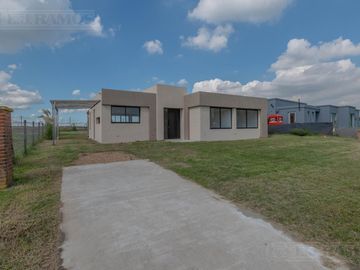 OPORTUNIDAD VENTA CASA San Sebastián A8 MB
