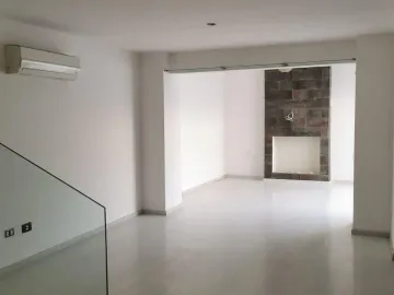 Casa en venta en Puerta de Hierro, Monterrey, Nuevo León