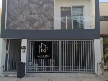Casa en venta en Puerta de Hierro, Monterrey, Nuevo León
