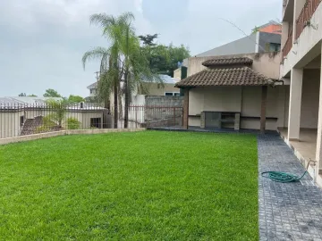Casa en venta en Colonial La Sierra, San Pedro Garza García, Nuevo León
