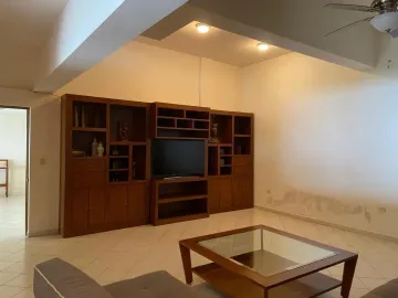Casa en venta en Colonial La Sierra, San Pedro Garza García, Nuevo León