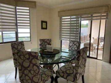 Casa en venta en Colonial La Sierra, San Pedro Garza García, Nuevo León