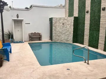 Casa en venta en Las Cumbres, Monterrey, Nuevo León