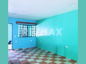 CASA EN VENTA - (3)