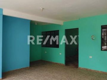 CASA EN VENTA - (3)