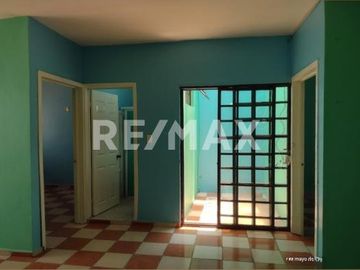 CASA EN VENTA - (3)