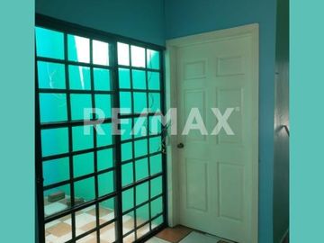 CASA EN VENTA - (3)