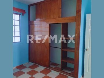 CASA EN VENTA - (3)