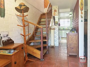 Casa en Venta en la comuna de Maipú, 3 dormitorios, 2 baños.
