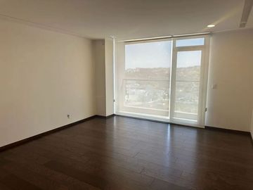 Renta Departamento Zona Esmeralda