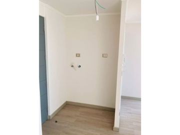 Se Vende Depto 616 de 1D1B SIN PIE en el Edificio Avenida María 6415, La Cisterna