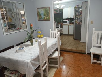 VENDO CASA, COMUNA DE MACUL (IRAN)