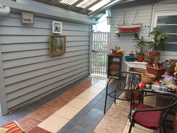 VENDO CASA, COMUNA DE MACUL (IRAN)