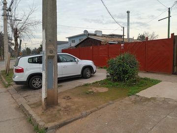 VENDO CASA, COMUNA DE MACUL (IRAN)