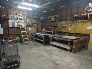VENDO CASA, COMUNA DE MACUL (IRAN)