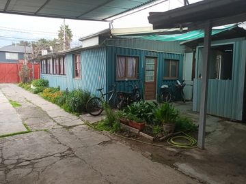 VENDO CASA, COMUNA DE MACUL (IRAN)
