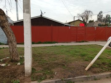 VENDO CASA, COMUNA DE MACUL (IRAN)