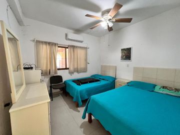 CASA DE UN SOLO NIVEL CON ALBERCA EN ZONA RESIDENCIAL EN MANZANILLO