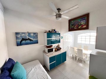 CASA DE UN SOLO NIVEL CON ALBERCA EN ZONA RESIDENCIAL EN MANZANILLO