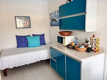 CASA DE UN SOLO NIVEL CON ALBERCA EN ZONA RESIDENCIAL EN MANZANILLO