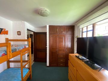 HERMOSA CASA EN VENTA, SECTOR UDA