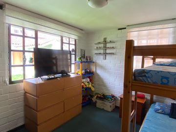 HERMOSA CASA EN VENTA, SECTOR UDA