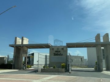 Casa en condominio en venta en Villas Coloniales, Apodaca, Nuevo León