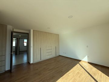 Casa en Venta Fraccionamiento San Pieri , atrás de Plaza San Diego