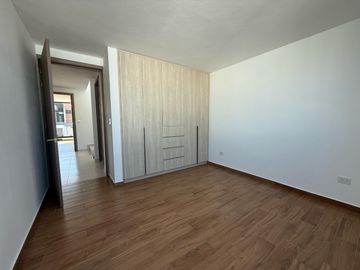 Casa en Venta Fraccionamiento San Pieri , atrás de Plaza San Diego