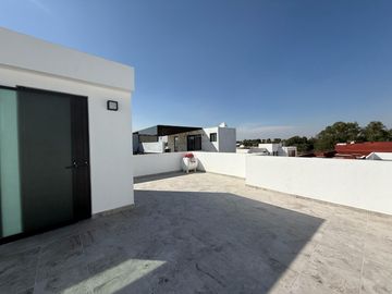 Casa en Venta Fraccionamiento San Pieri , atrás de Plaza San Diego